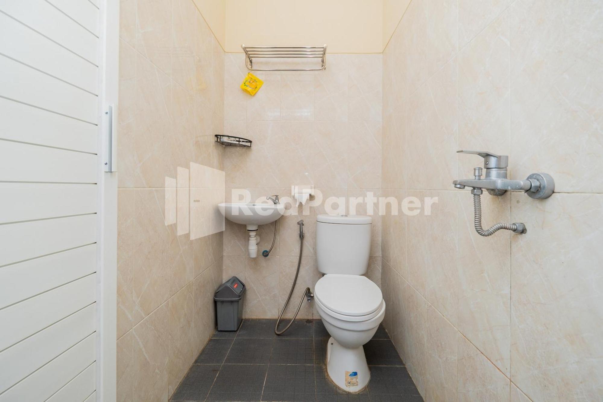 Swun Stay Inn At Sawahan Mitra Reddoorz مالانغ المظهر الخارجي الصورة
