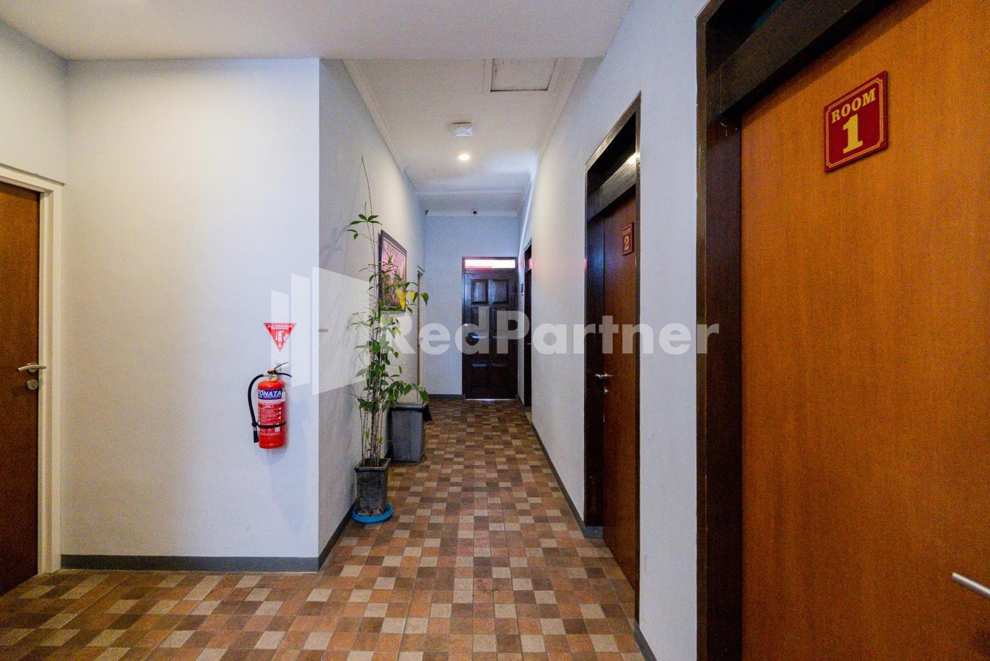 Swun Stay Inn At Sawahan Mitra Reddoorz مالانغ المظهر الخارجي الصورة